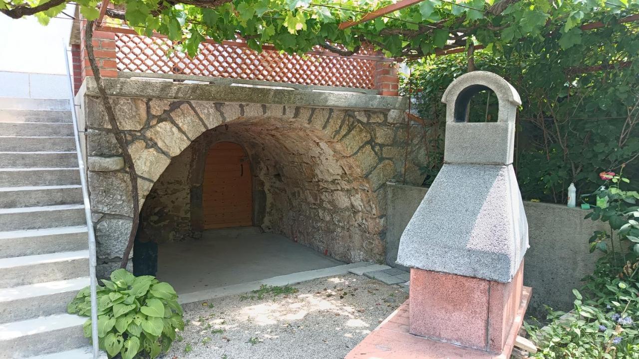 Apartment Dinka Kornić エクステリア 写真