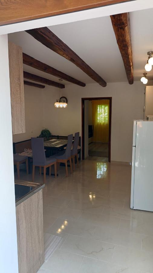 Apartment Dinka Kornić エクステリア 写真